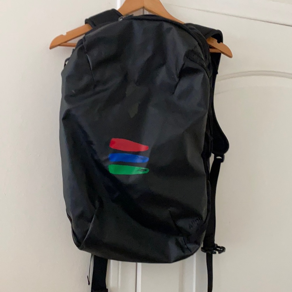 Cotopaxi Allpa 28L travel pack